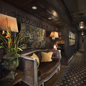 Old Edwards Inn And Spa